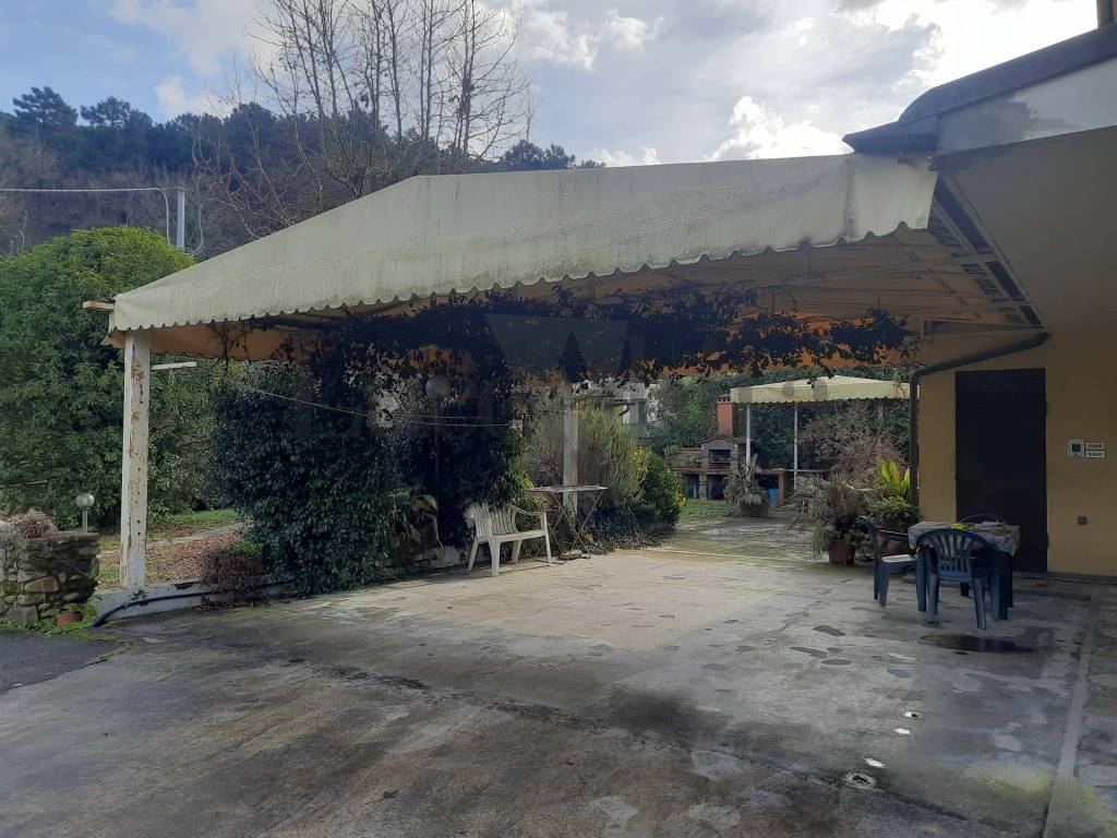 Villa a Capannori in Via G. Giusti, 13 - Foto 3