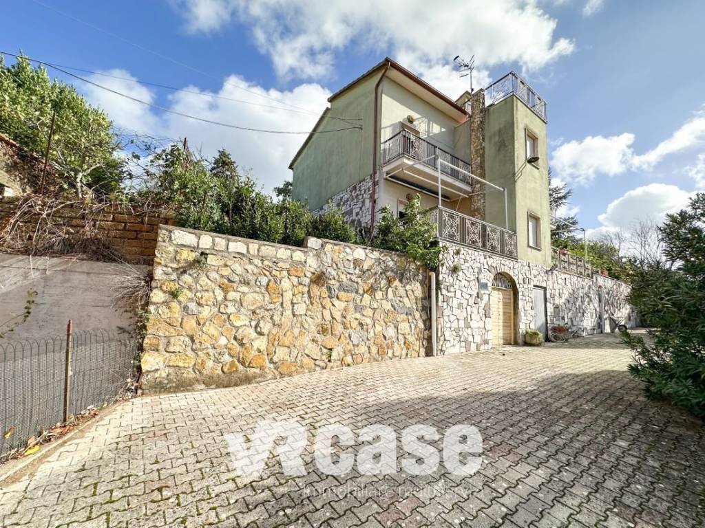 Villa a Vetralla in Viale Risorgimento, 31 - Foto 4