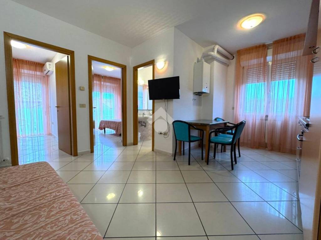 Appartamento a Cattolica in Via Violante del Prete, 111 - Foto 4