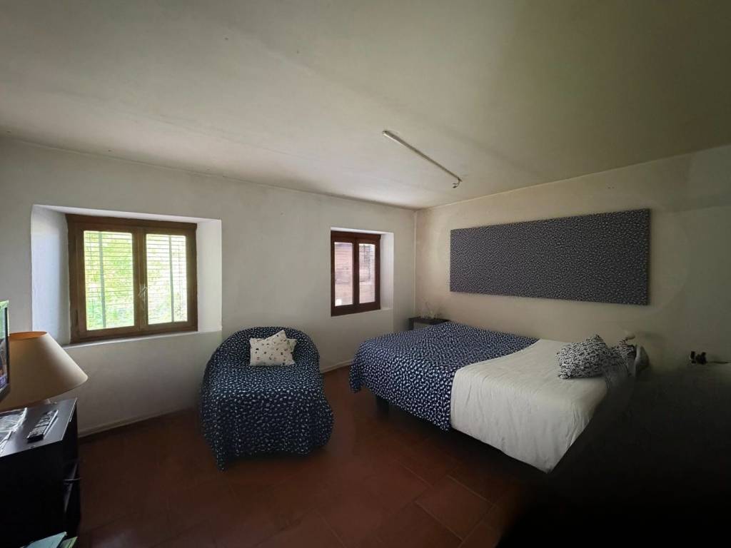 Appartamento a Barga in Via Michelangelo Buonarroti - Foto 4