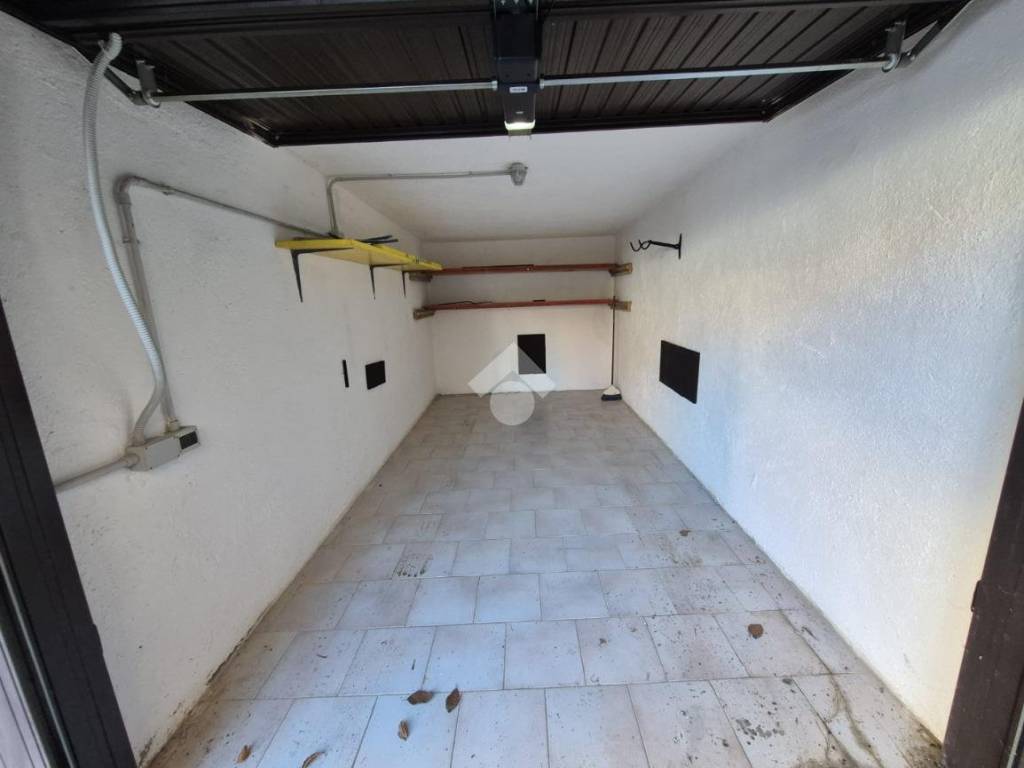 Box / garage a Asiago in Via Brigata Perugia, 14 - Foto 2