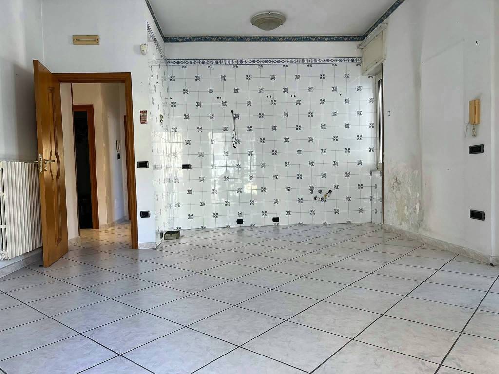 Appartamento a Portici in Via Dalbono - Foto 5