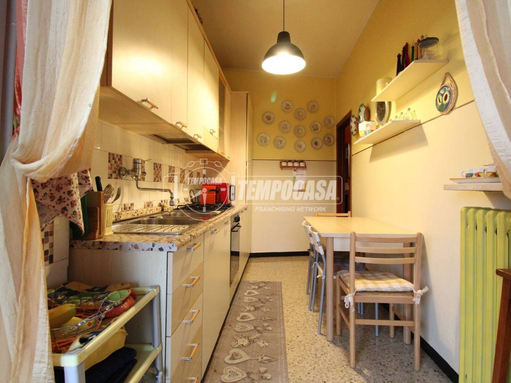 Appartamento a Reggio emilia in Via 4 Giornate di Napoli - Foto 5
