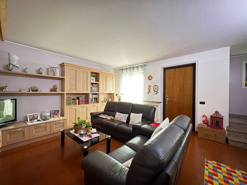 Villa a Robecco sul naviglio in Via per Magenta - Foto 5