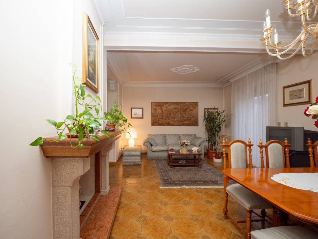 Appartamento a Moncalieri in Via Piero Maroncelli, 9 - Foto 5