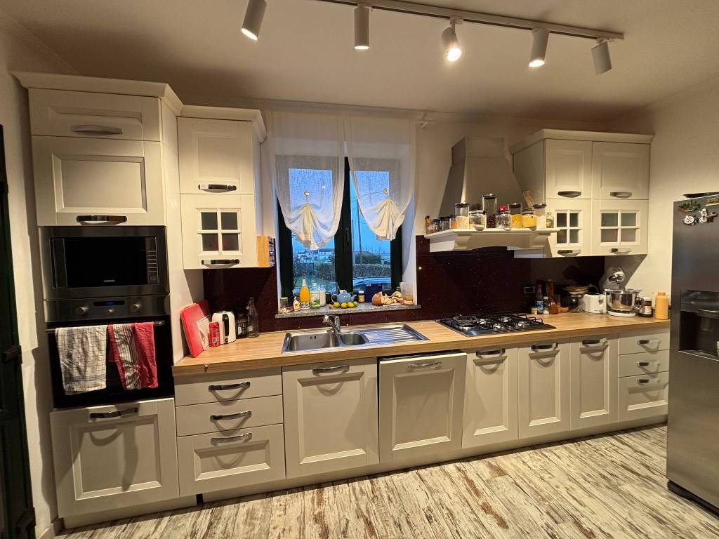 Villa a Casteggio in Via Caretta - Foto 3