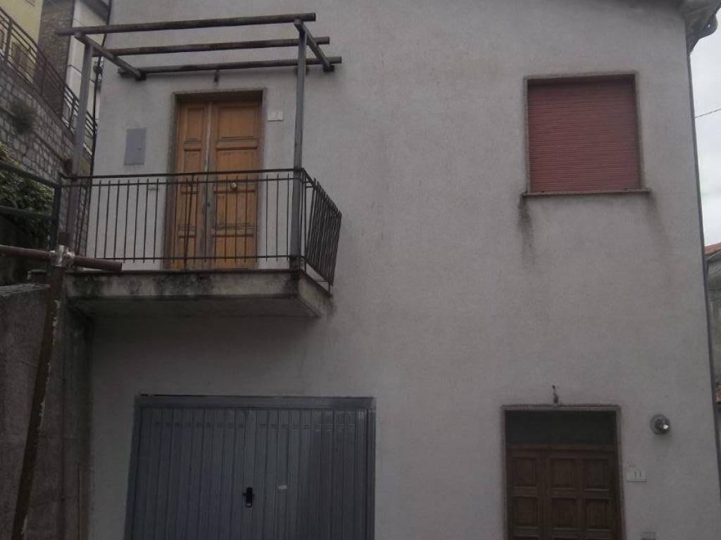 Villa a Marsico nuovo in Via Santa Lucia, 7 - Foto 2
