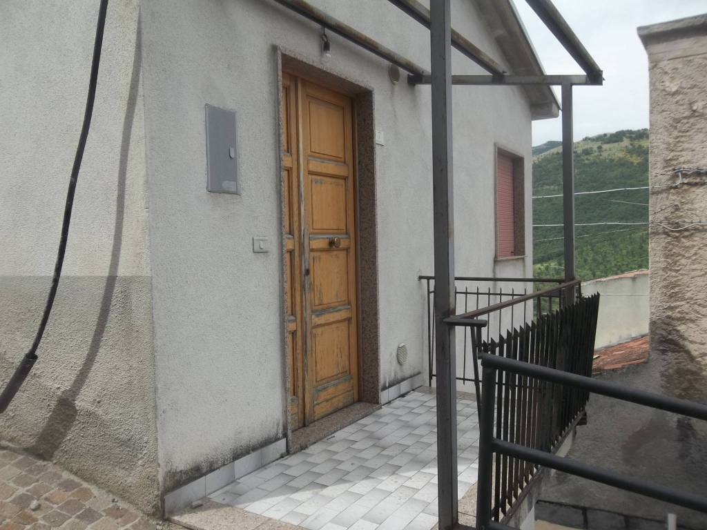 Villa a Marsico nuovo in Via Santa Lucia, 7 - Foto 3