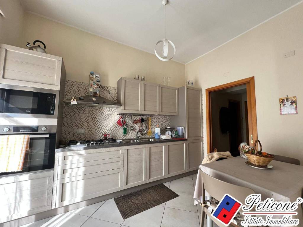 Appartamento a Fondi in Via Brescia - Foto 2