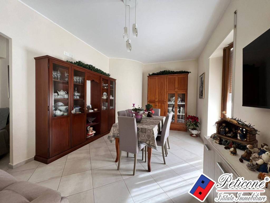 Appartamento a Fondi in Via Brescia - Foto 4