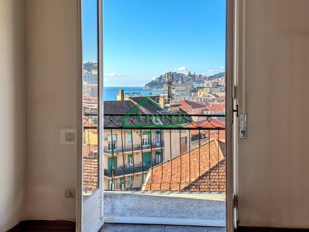 Appartamento a Imperia in Via Nicolò Berio - Foto 3