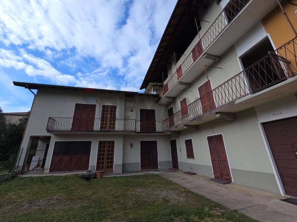 Casa indipendente a Invorio in Via Monte Rosa - Foto 3