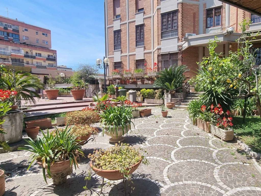 Appartamento a Pomezia in Via Domenico Guerrazzi, 1 - Foto 4