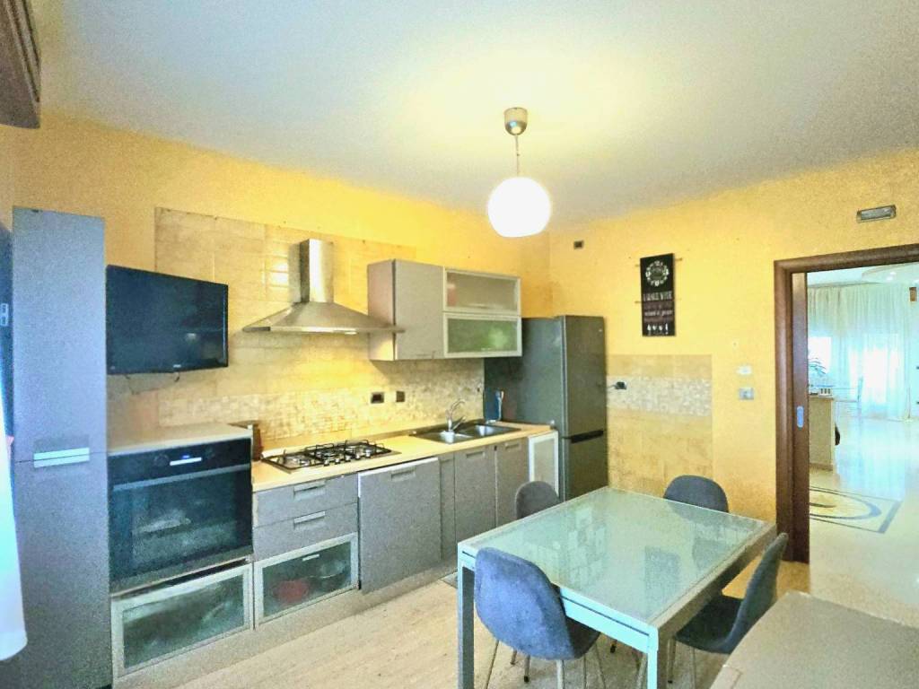 Appartamento a Teramo in Via Tirso - Foto 5