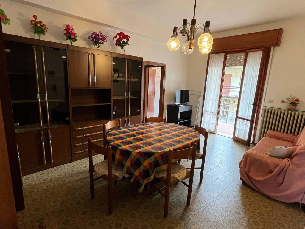 Appartamento a Cervia in Viale Edmondo De Amicis, 13 - Foto 2