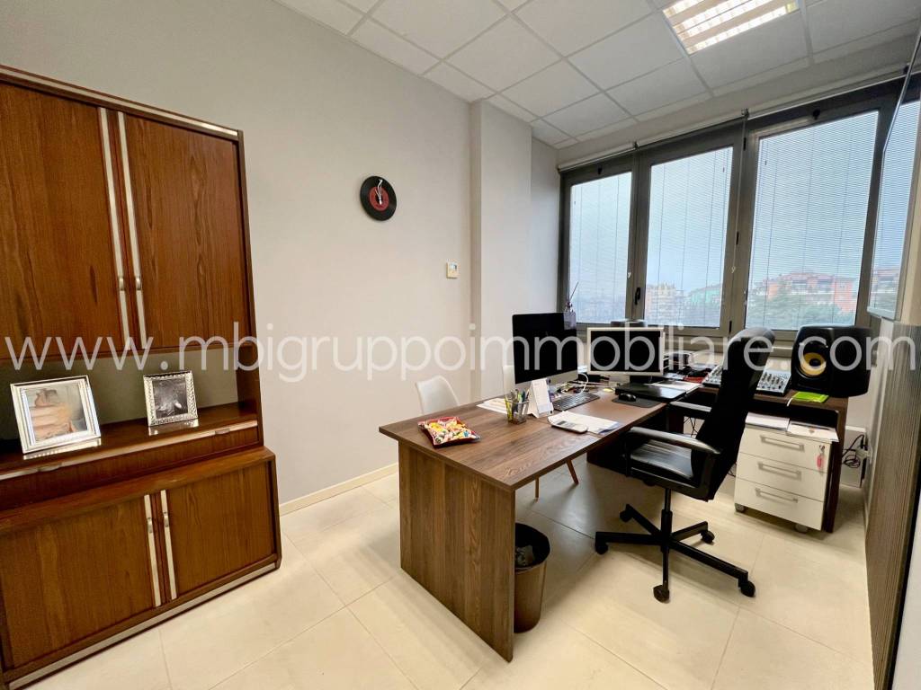 Immobile a Rimini in Via Edelweiss Rodriguez Senior, 5 - Foto 3
