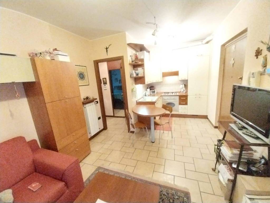 Appartamento a Bareggio in Via Monza, 2 - Foto 3