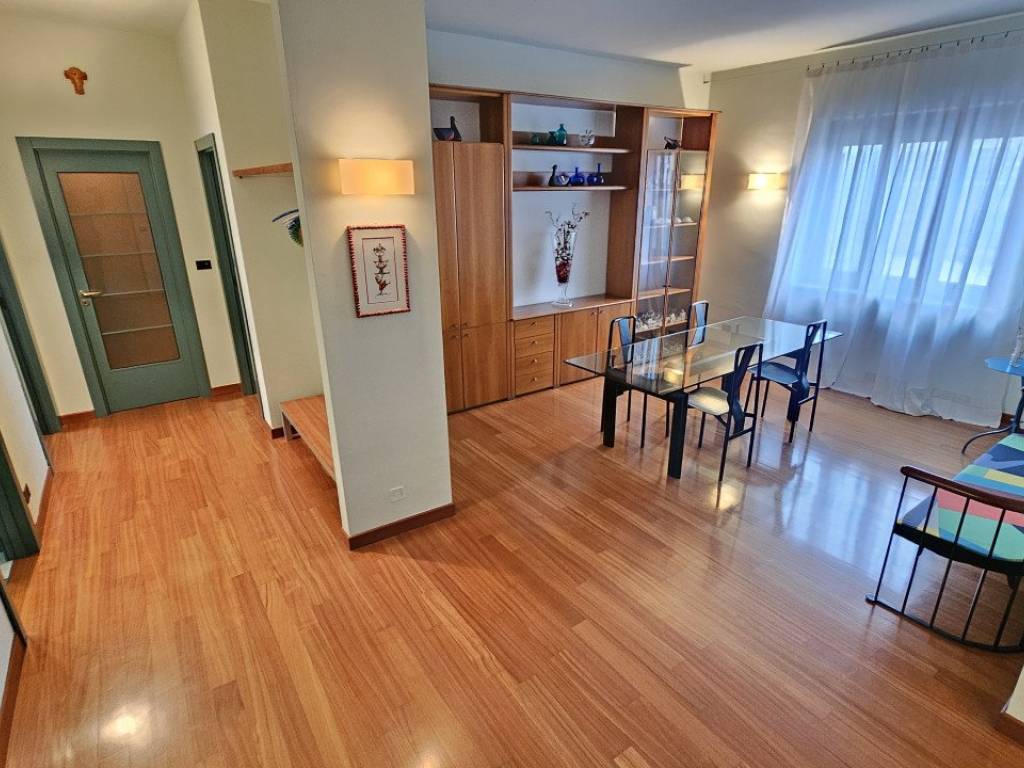 Appartamento a Asti in VIA FRANCESCO CENDOLA 4 - Foto 3