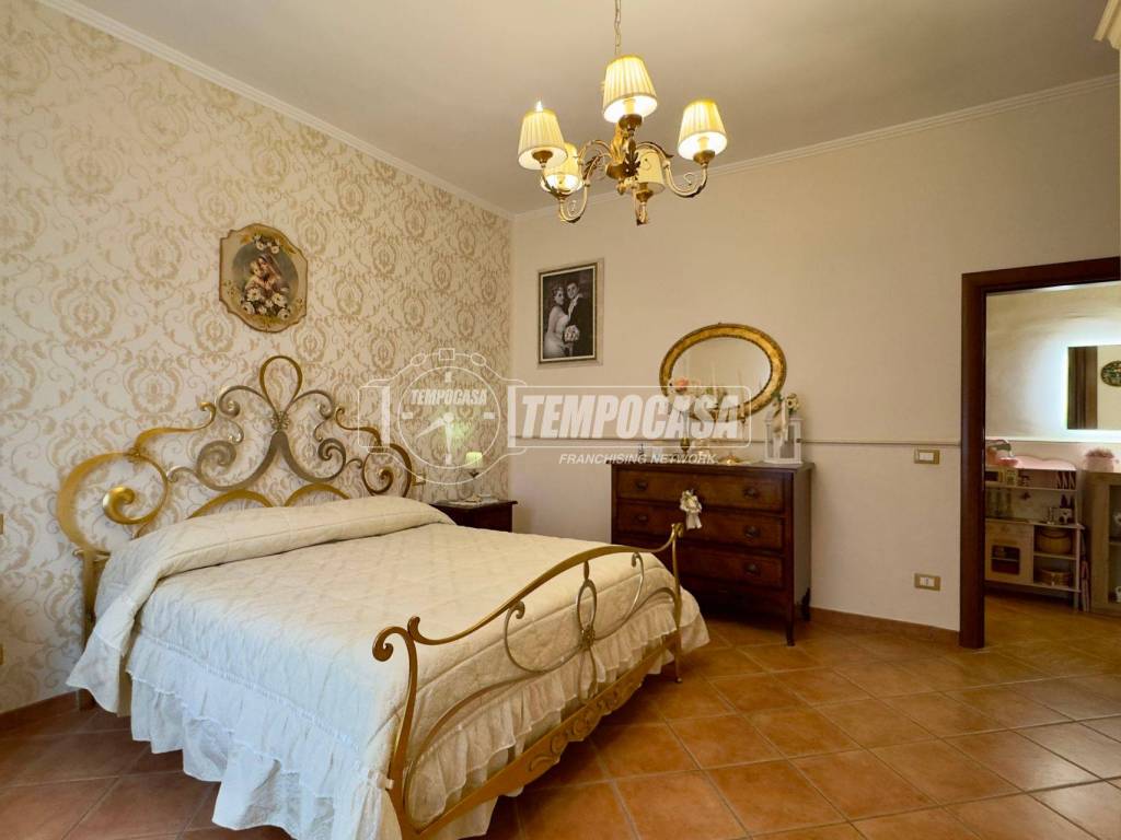 Appartamento a Piombino in Via Edmondo De Amicis - Foto 2