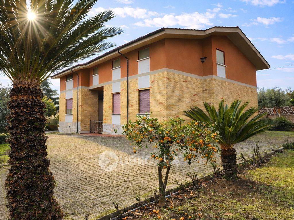 Villa a Velletri in Via Appia Sud - Foto 3