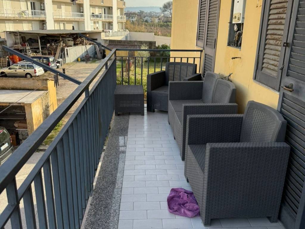 Appartamento a Giugliano in campania in Via Grotta dell'Olmo - Foto 2