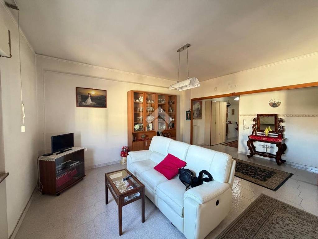 Appartamento a Pagani in Via D. Ammaturo, 21 - Foto 2