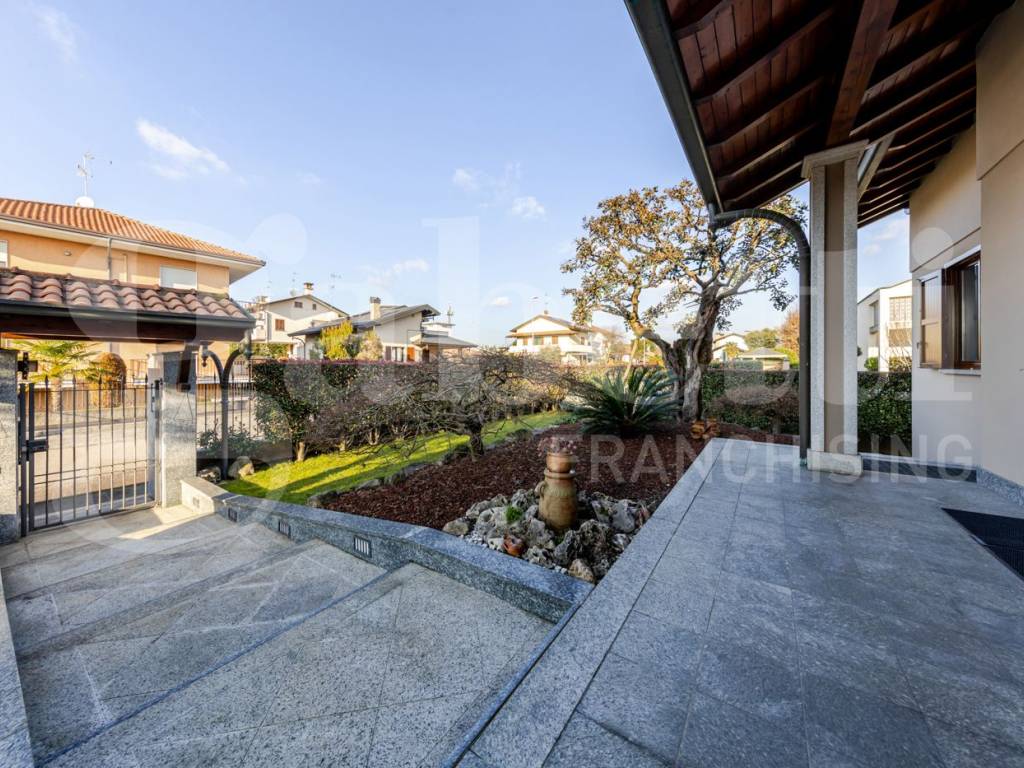 Villa a Parabiago in Via Friuli, 9 - Foto 5