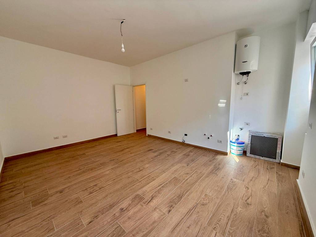 Appartamento a Corsico in Via Sant'Adele - Foto 3