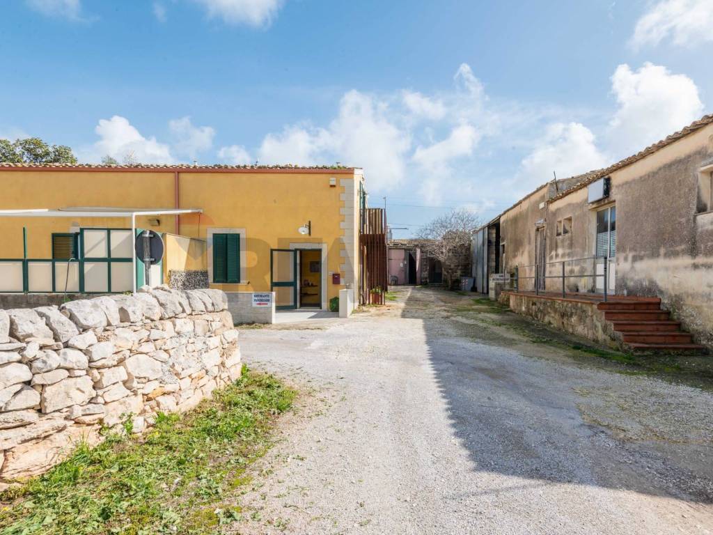 Immobile a Ragusa in SP25 Ragusa-Marina di Ragusa - Foto 5