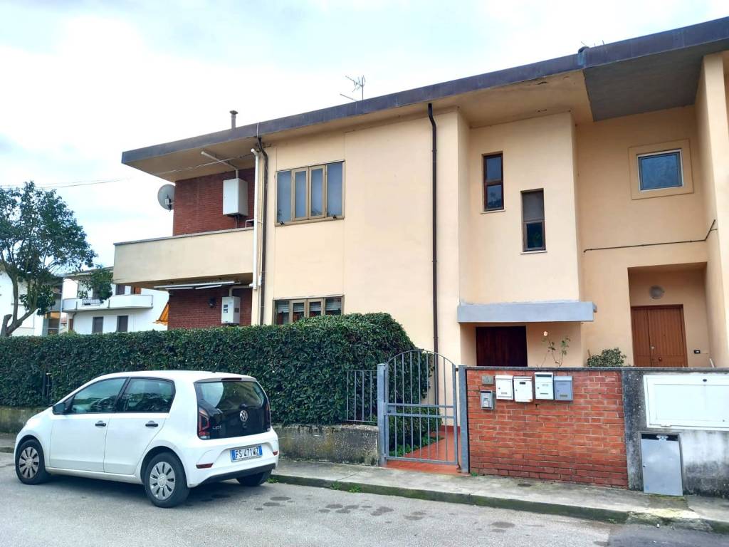 Appartamento a Pisa in Via di Oratoio - Foto 2