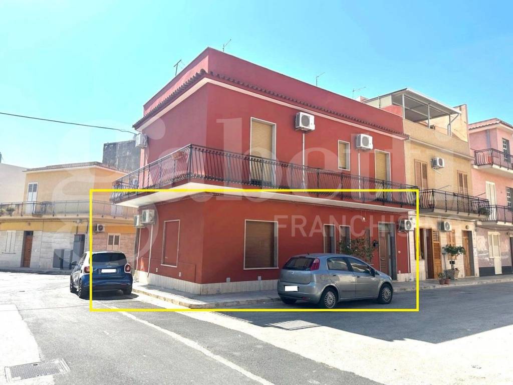 Appartamento a Avola in VIA ENRICO FERMI , 29 - Foto 2
