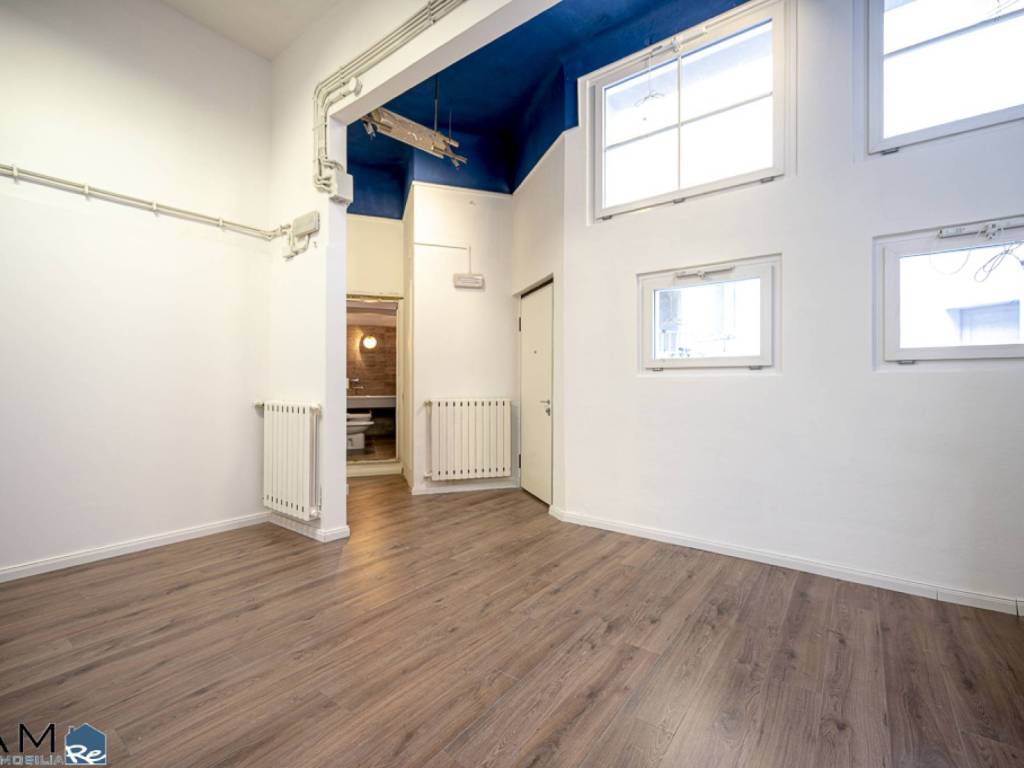Loft / open space a Trieste in VIA CASTALDI, 5 - Foto 2