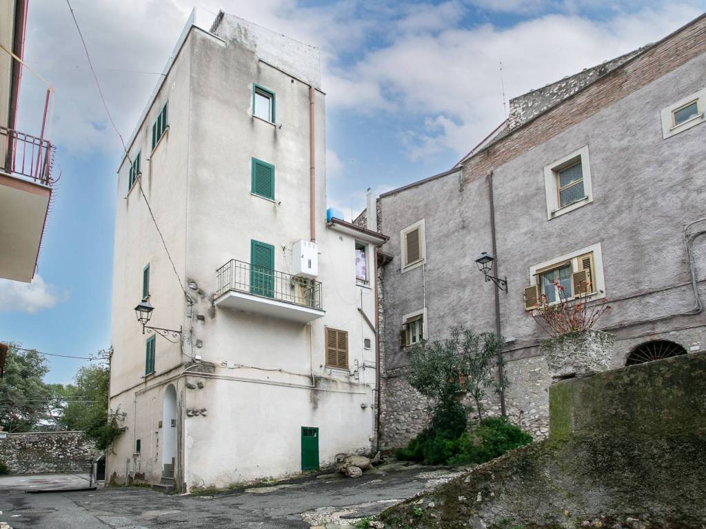Appartamento a Guidonia montecelio in Piazza dell'Olmo - Foto 4
