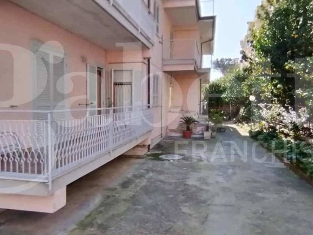 Palazzo / stabile a Aversa in Via corridoni - Foto 4
