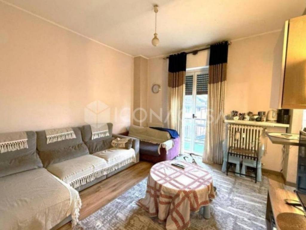 Appartamento a Vigevano in Corso Giacomo Brodolini, 79 - Foto 4