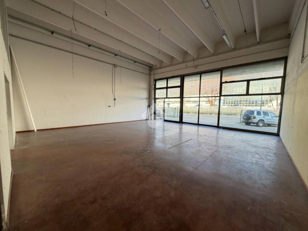 Immobile a Borso del grappa in VIA MOLINETTO, 23 - Foto 4