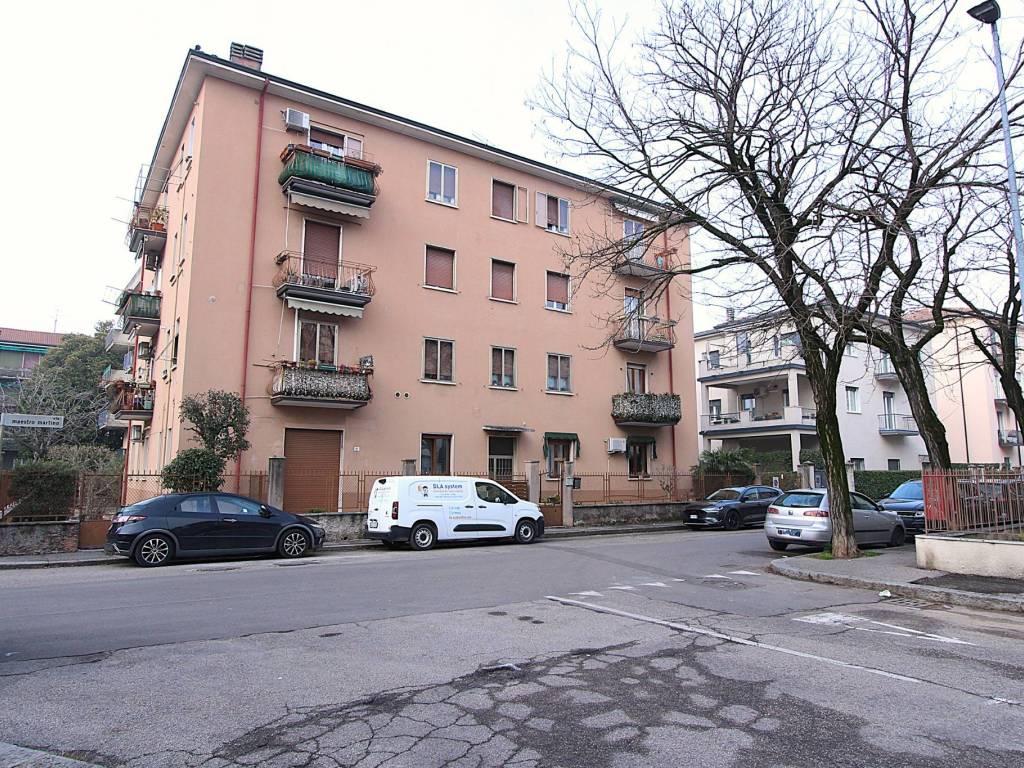 Appartamento a Verona in Via Maestro Martino, 11 - Foto 2