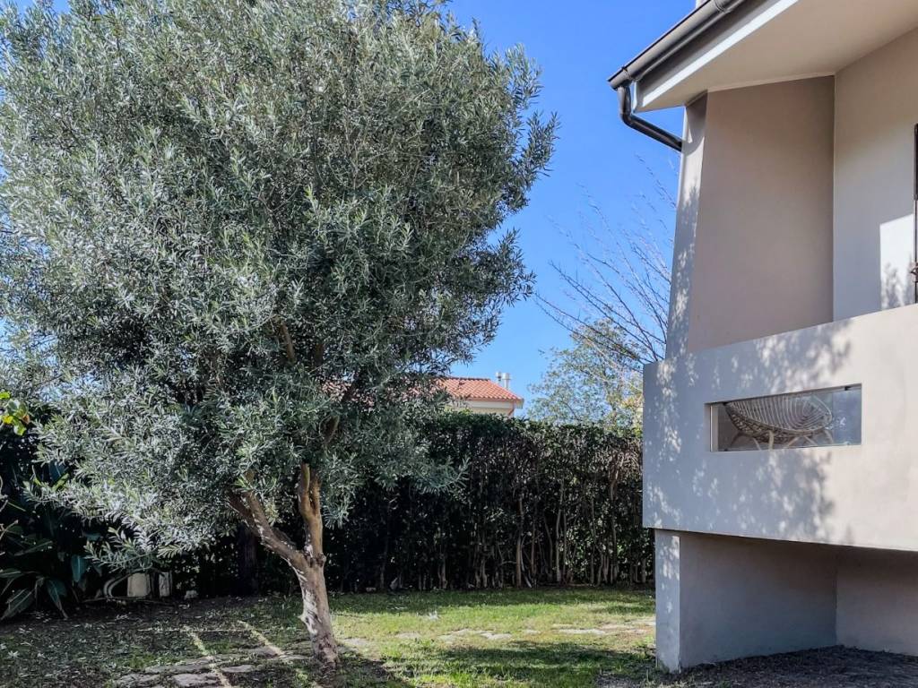 Villa a Dolianova in Via Giuseppe Ungaretti - Foto 2