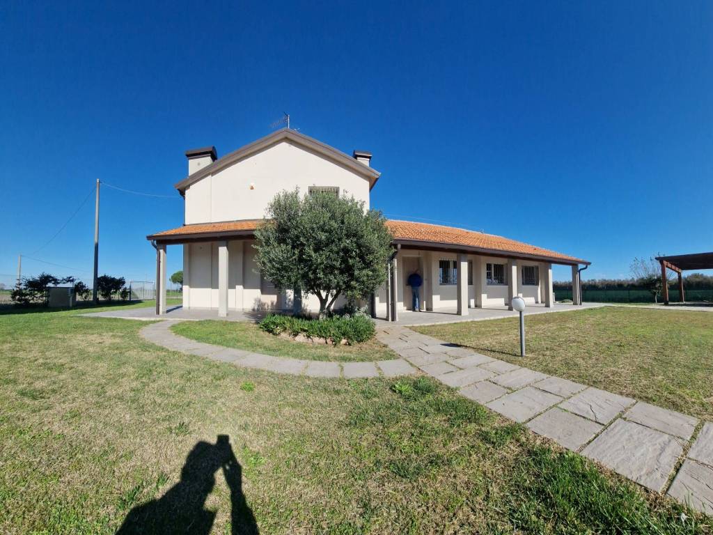 Villa a Comacchio in Via Valle Staffano - Foto 3