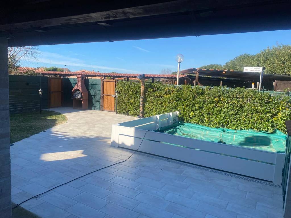 Villa a Ladispoli in Via Venere, 31 - Foto 4