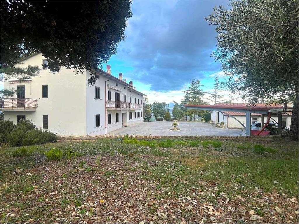 Villa a Osimo in VIA COLA, 15 - Foto 3