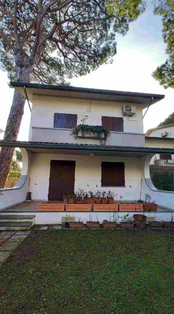 Villa a Cervia in Viale Giuseppe Verdi - Foto 2