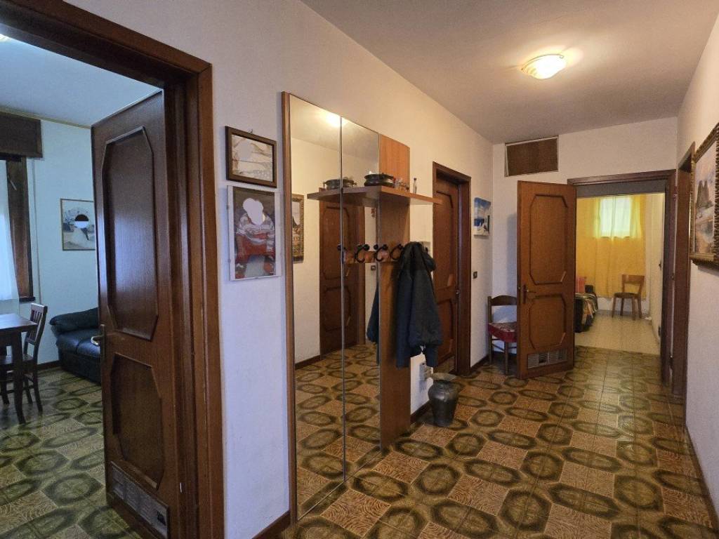 Villa a Cava manara in Via Garibaldi, 112 - Foto 2