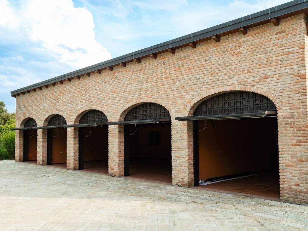 Villa a Reggio emilia in Via Carlo Ruini, 5, 42122 Reggio Emilia RE, Italia - Foto 3