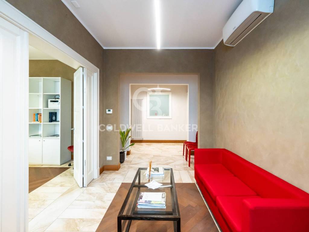 Appartamento a Catania in Via Genova, 3 - Foto 2