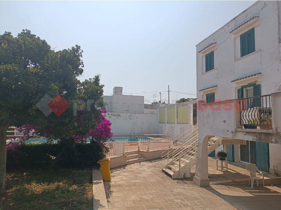 Villa a Bari in VIA Morelli e Silvati, 28 - Foto 2