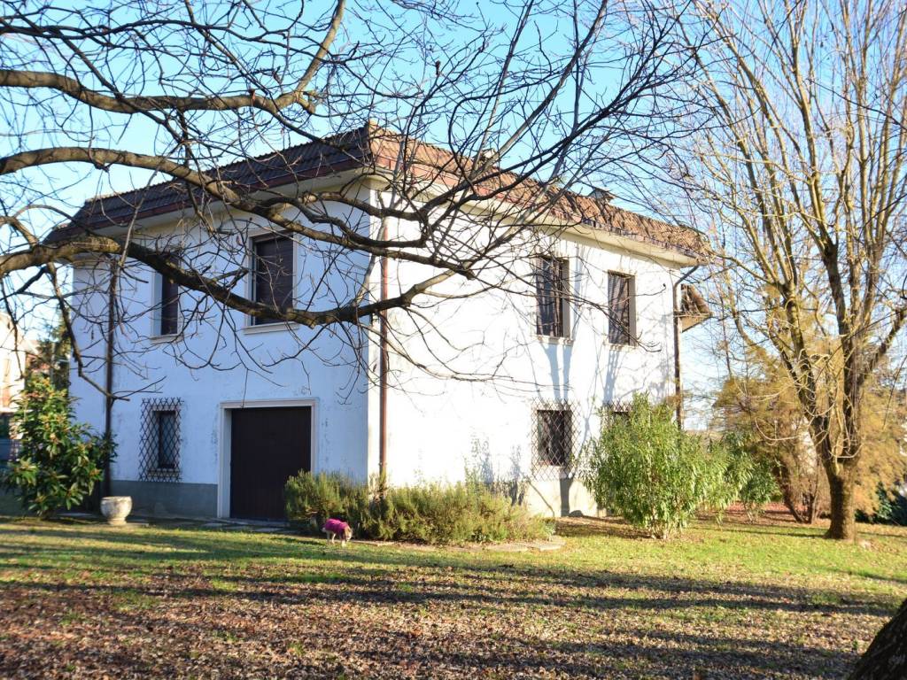 Villa a Rovescala in Via Dante Alighieri - Foto 4