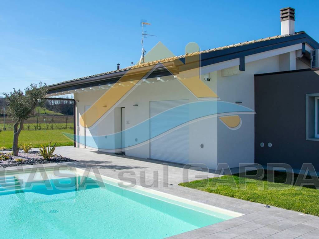 Villa a Ponti sul mincio in Strada Pozzolengo - Foto 4