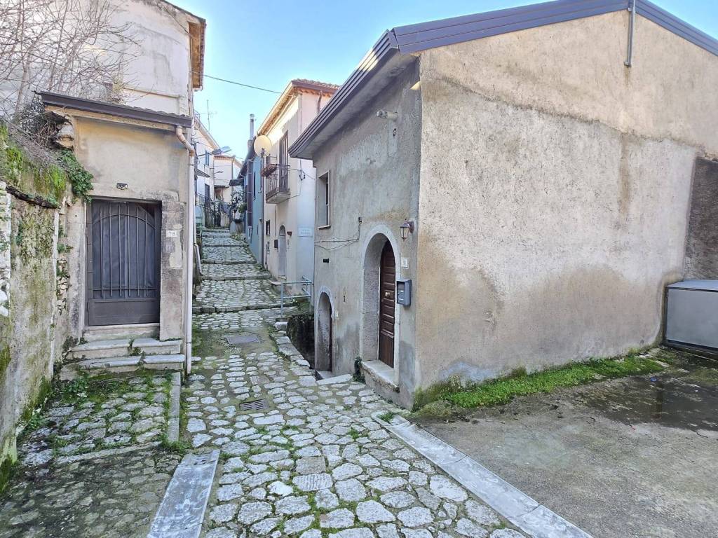 Appartamento a Montemarano in Via Melfitana - Foto 3