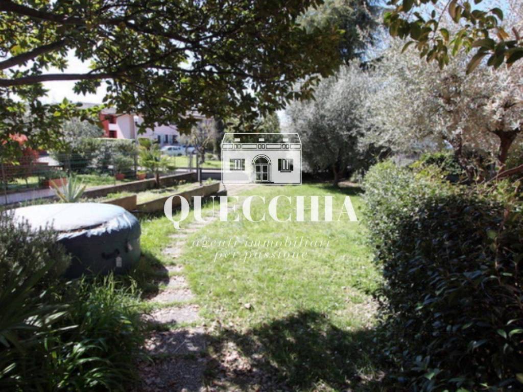Appartamento a Bardolino in Via Campagnola - Foto 4